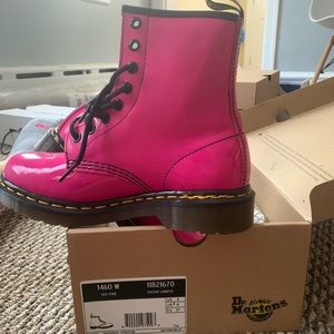 Doc Martins women’s 6